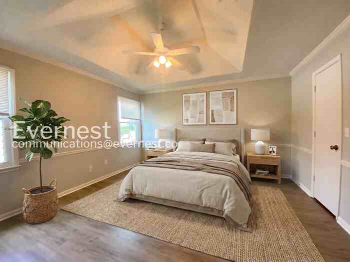 1104 E Pineview St - Photo 3 of 29