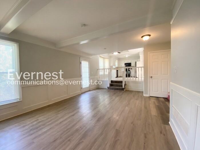 1104 E Pineview St - Photo 6 of 29