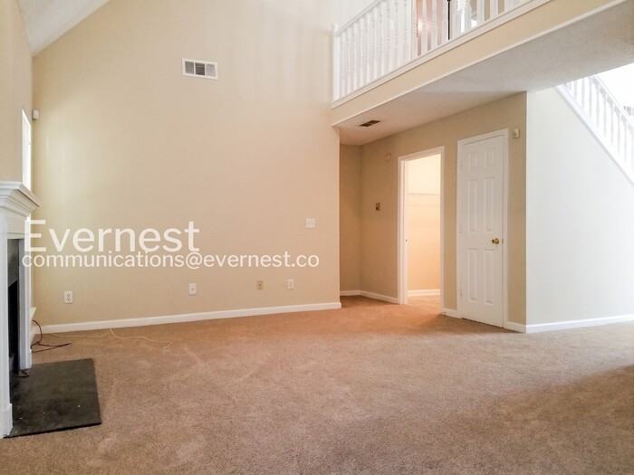 6416 Phillips Creek Dr - Photo 3 of 12