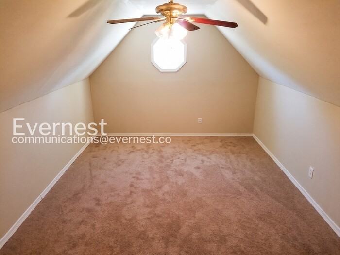 6416 Phillips Creek Dr - Photo 7 of 12