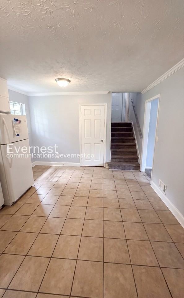 6596 Fleming Rd - Photo 4 of 24