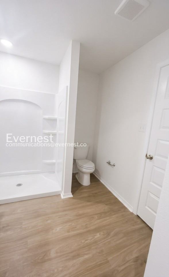 341 Moonlight Graham Blvd - Photo 7 of 21