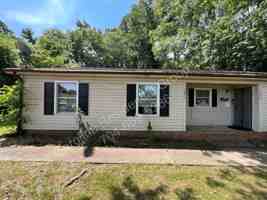 featured image of 1380 Fairley Ave #B
