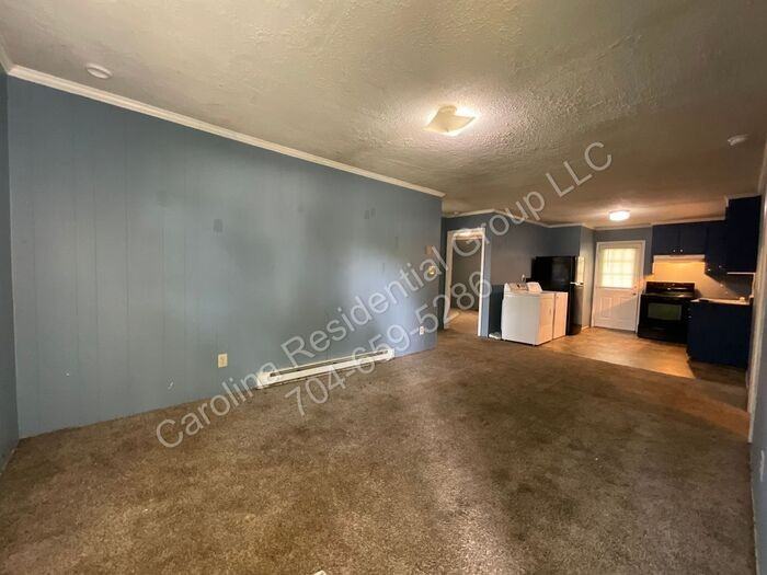1380 Fairley Ave #B - Photo 5 of 14