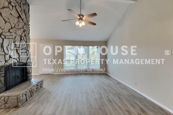 10107 King Ranch Ln - Photo 5 of 21
