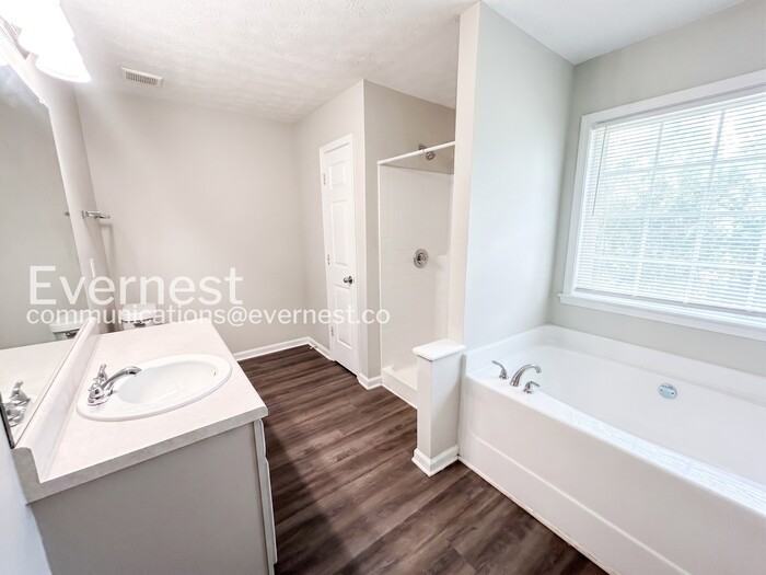 313 Silverthorne Cir - Photo 7 of 20