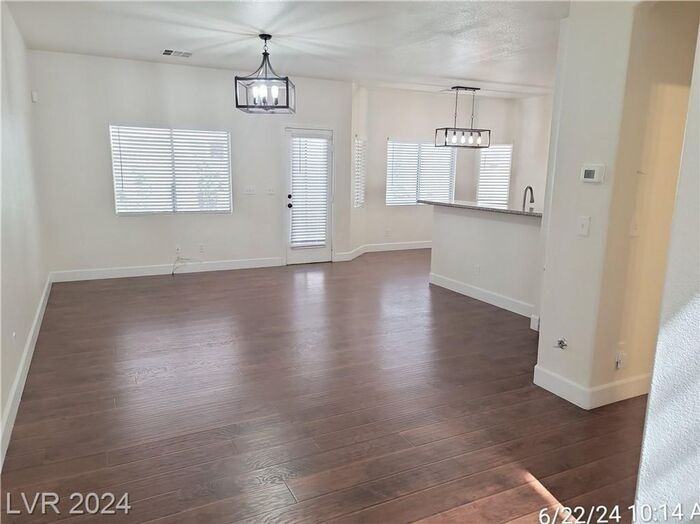 5973 Aimless St - Photo 4 of 41
