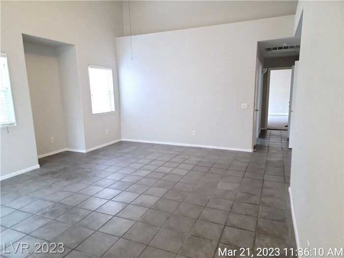 2152 Quarry Ridge St #202 - Photo 2 of 27