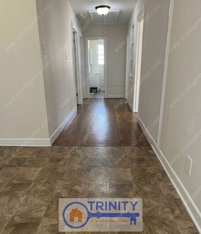 23 Crestmore Dr - Photo 7 of 15