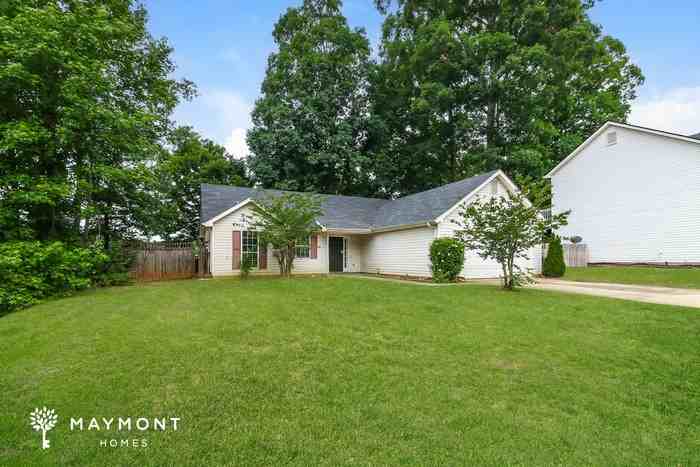 630 Fieldcrest Dr - Photo 2 of 3