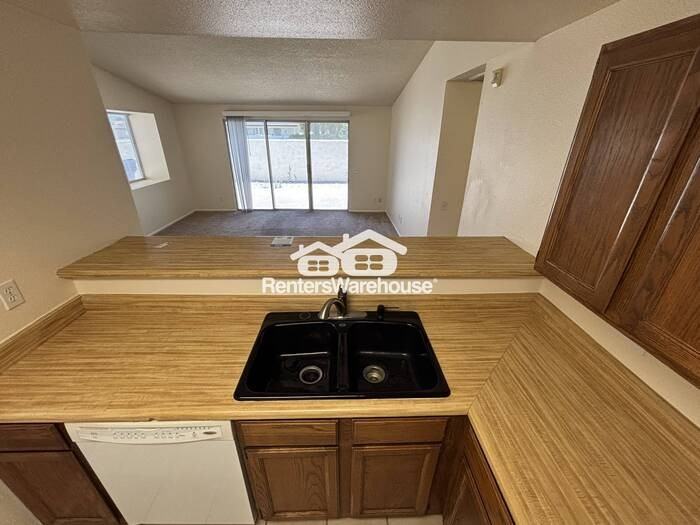 2126 N Villas Ln - Photo 5 of 23
