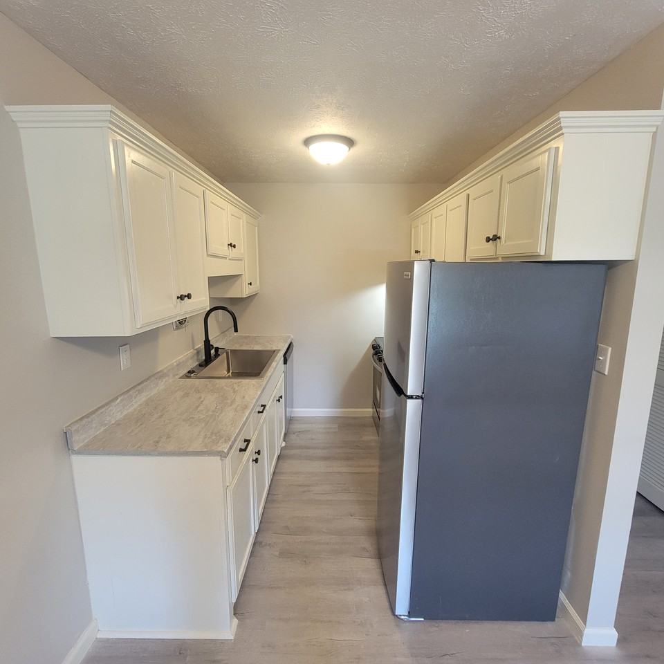 103 White St #4 - Photo 4 of 14