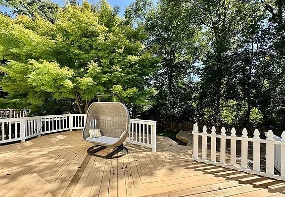 6 Oakdale Ct #NA - Photo 6 of 21