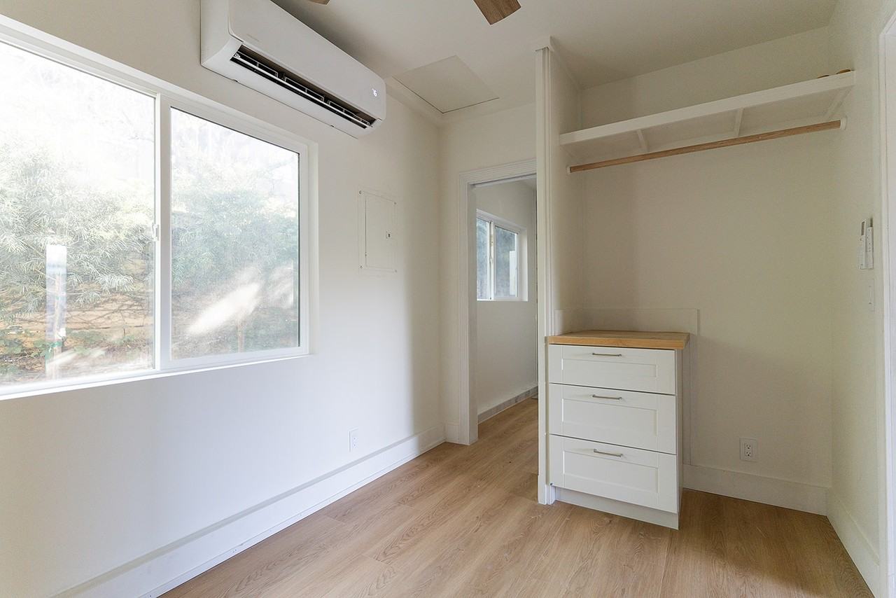 2841 Los Feliz Dr #B - Photo 6 of 13