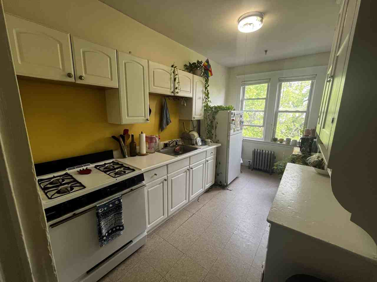 19 Melvin Ave #15
