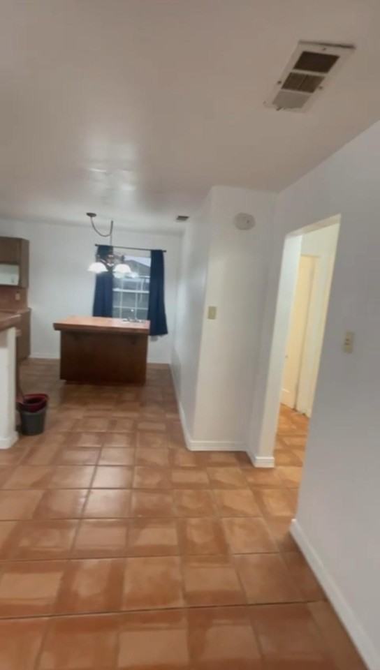 2625 W Sonora Ave #HOME - Photo 4 of 6