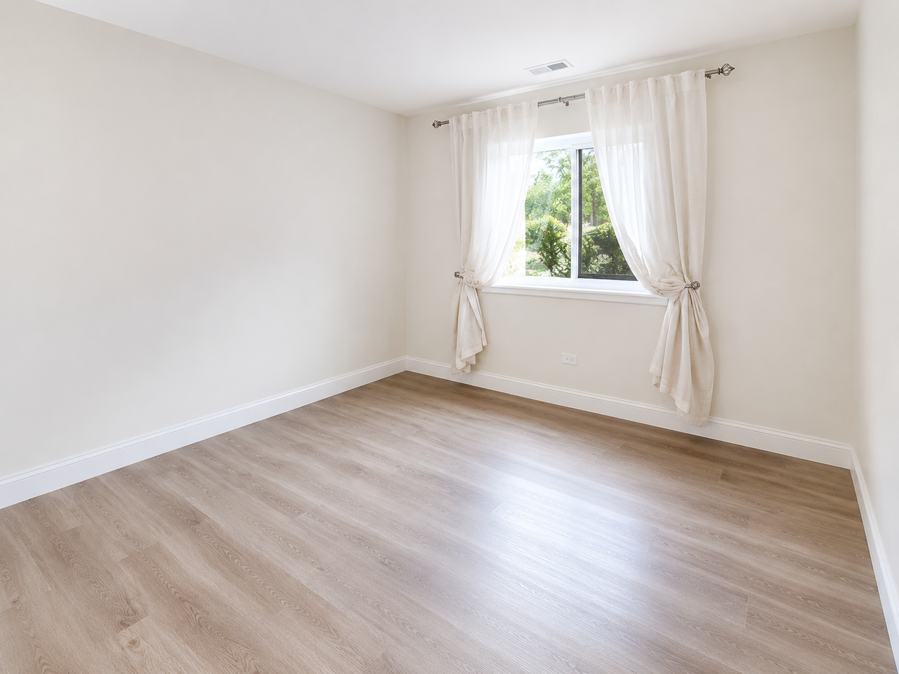 1026 Castilian Ct #104 - Photo 7 of 8