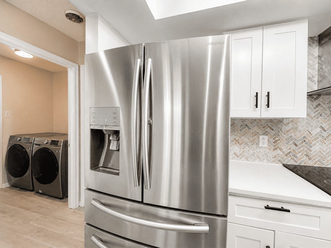 1034 Ericson St #NA - Photo 3 of 27