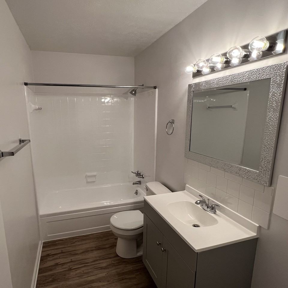 3405 Westbrook Cir #NA - Photo 5 of 11