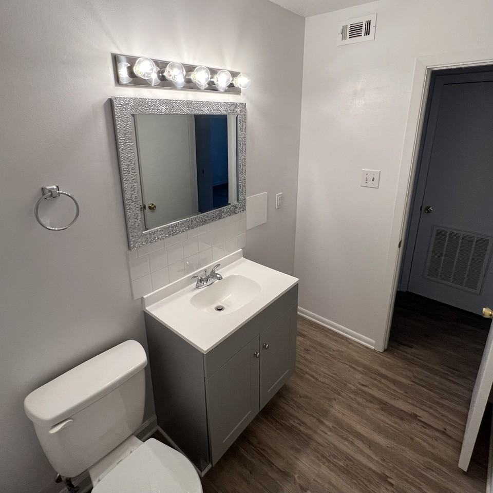 3405 Westbrook Cir #NA - Photo 6 of 11