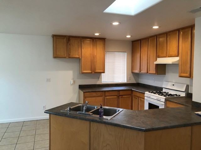 3020 Spring St #3020 - Photo 3 of 8