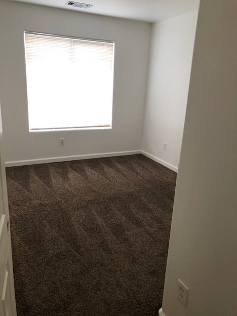 3020 Spring St #3020 - Photo 6 of 8