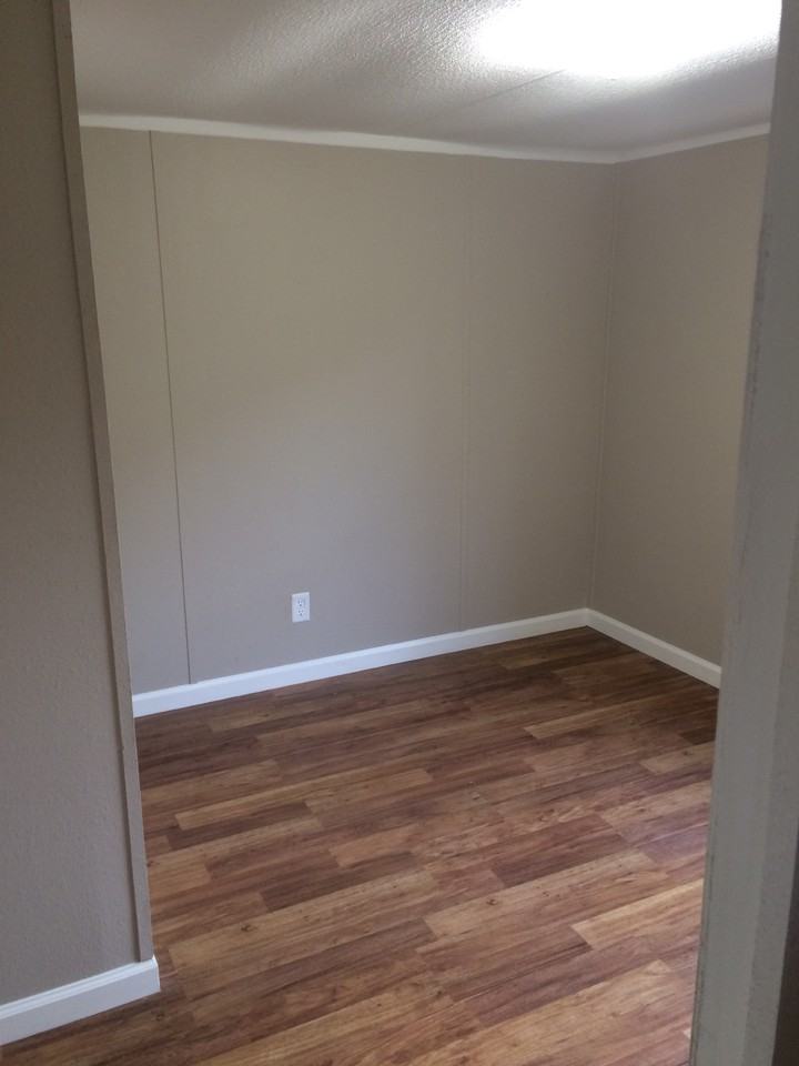 2099 Old Mcdade Rd #NA - Photo 7 of 8