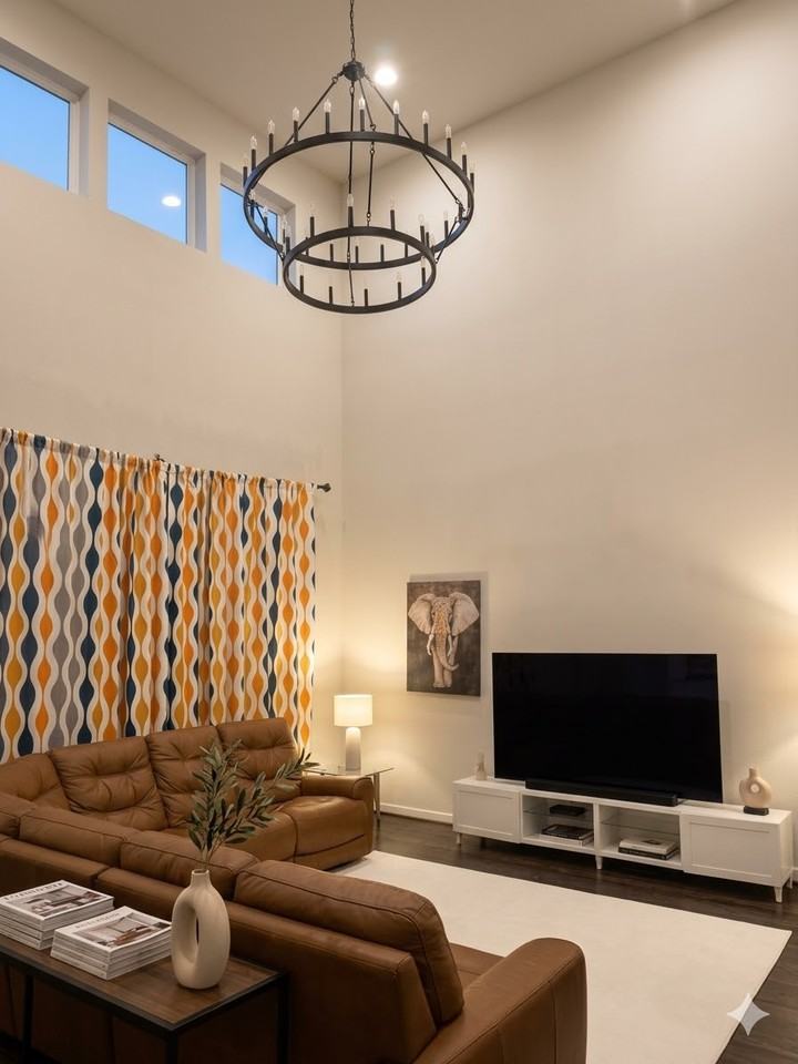 6512 Covina Ln #NA - Photo 6 of 32