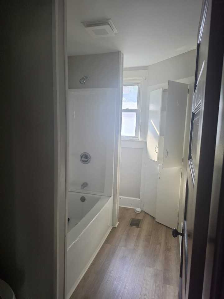 139 Chapman St #NA - Photo 5 of 13