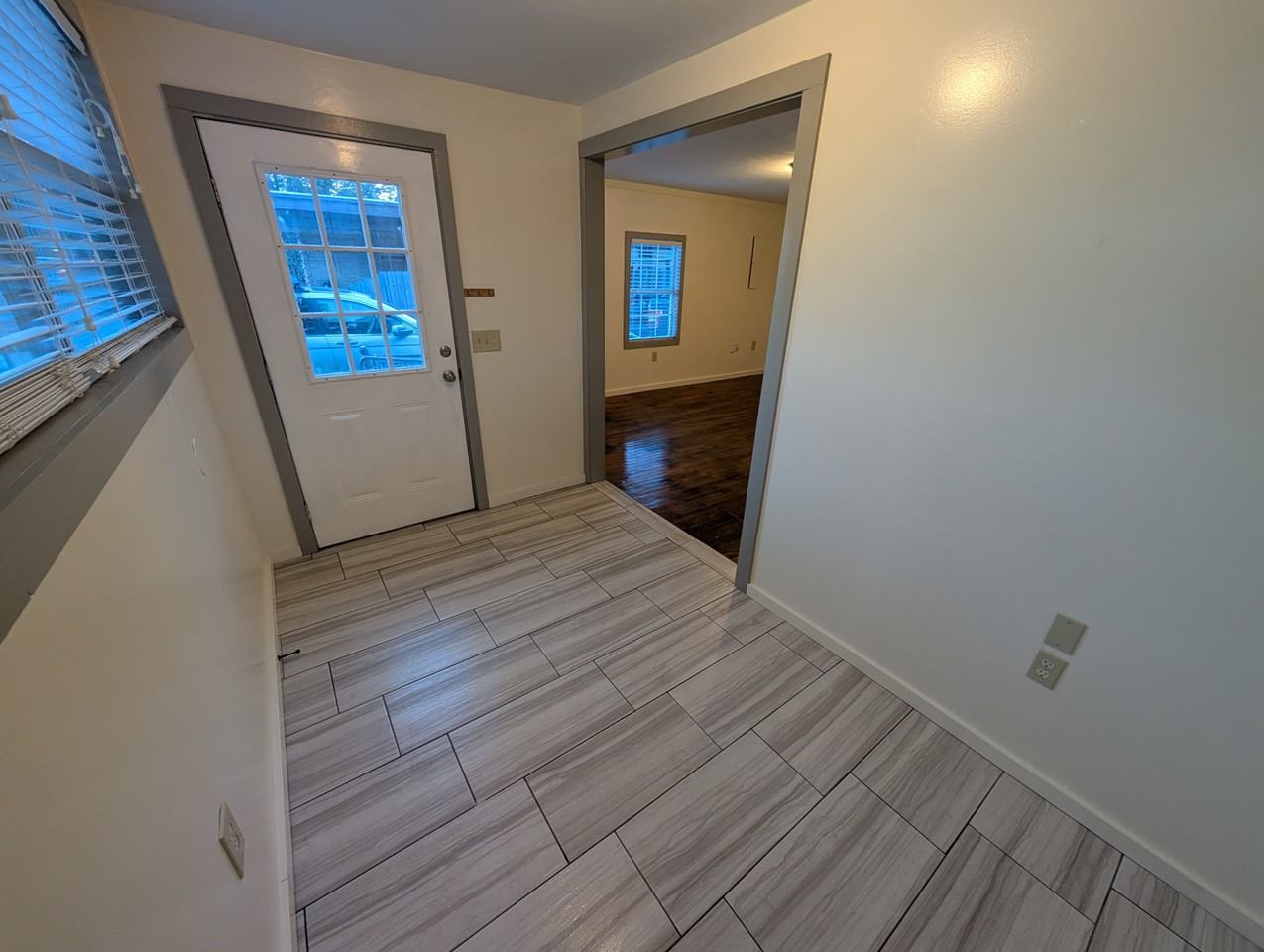 1318 W Huntsville Ave #NA - Photo 4 of 20