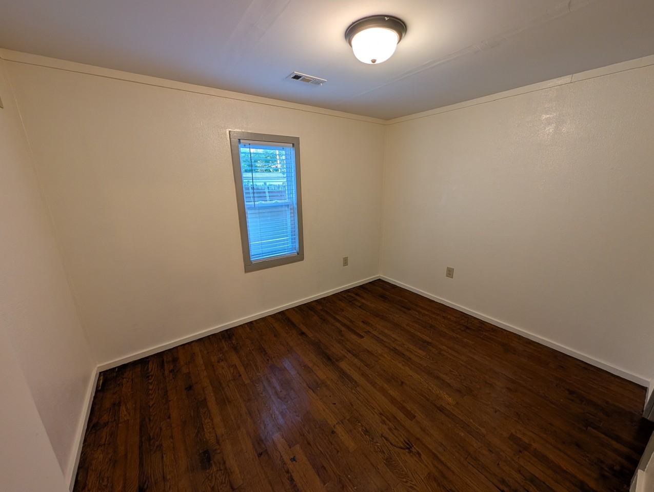 1318 W Huntsville Ave #NA - Photo 6 of 20