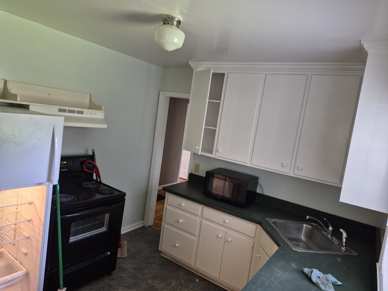404 Murat St #NA - Photo 2 of 18