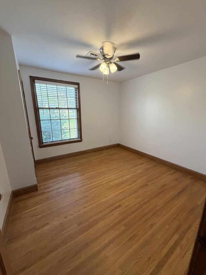128 Gordon Ter #NA - Photo 2 of 12
