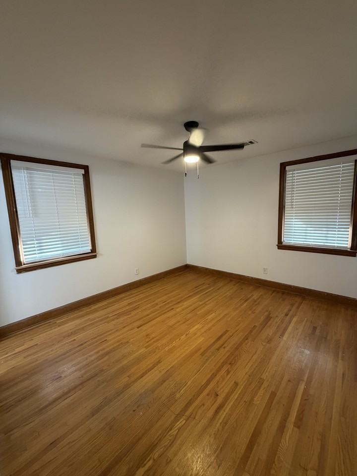 128 Gordon Ter #NA - Photo 4 of 12