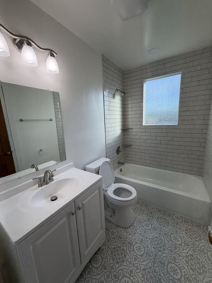 128 Gordon Ter #NA - Photo 6 of 12
