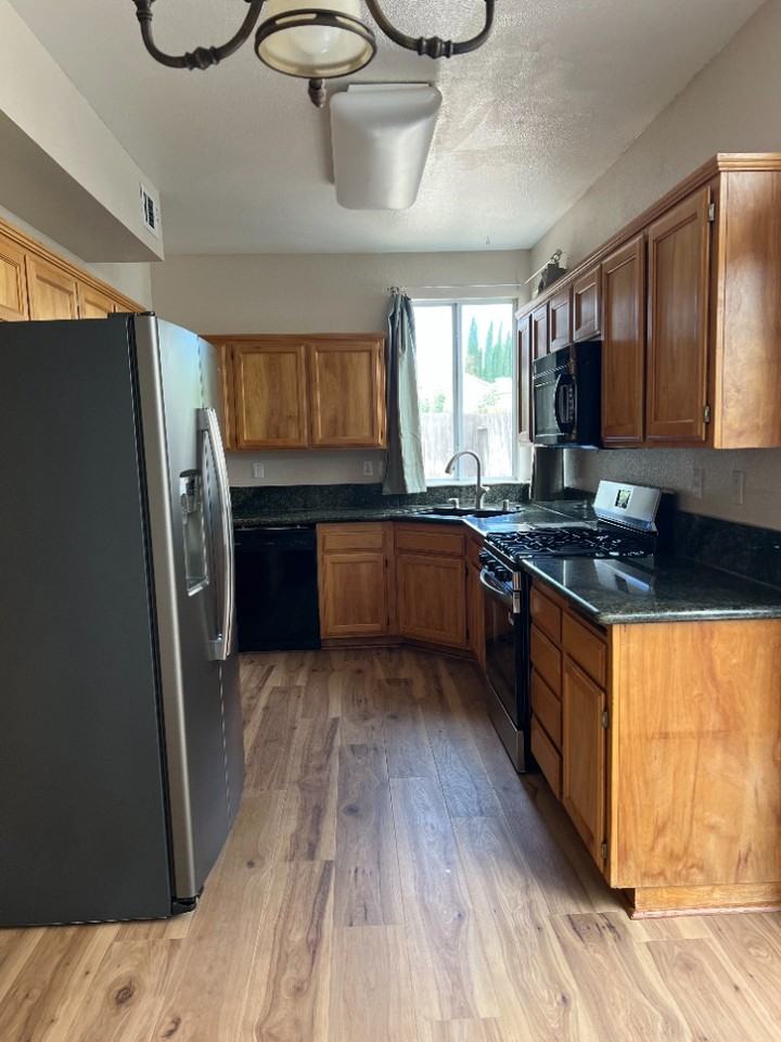 130 Falaise Dr #NA - Photo 4 of 16