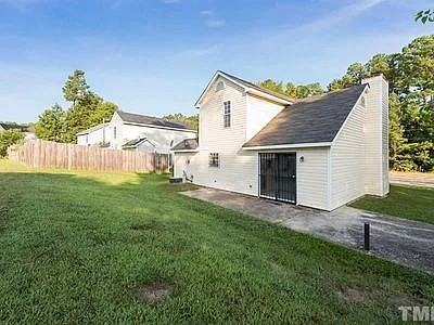 624 E Carver St #NA - Photo 4 of 15