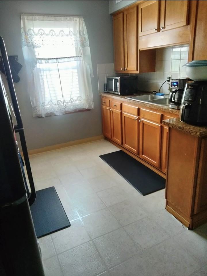 6102 Orchard Ave - Photo 3 of 6