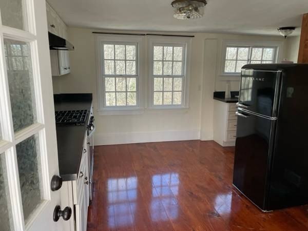 374 Ashby Rd #NA - Photo 2 of 9