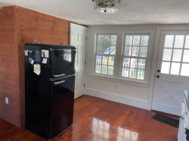 374 Ashby Rd #NA - Photo 3 of 9