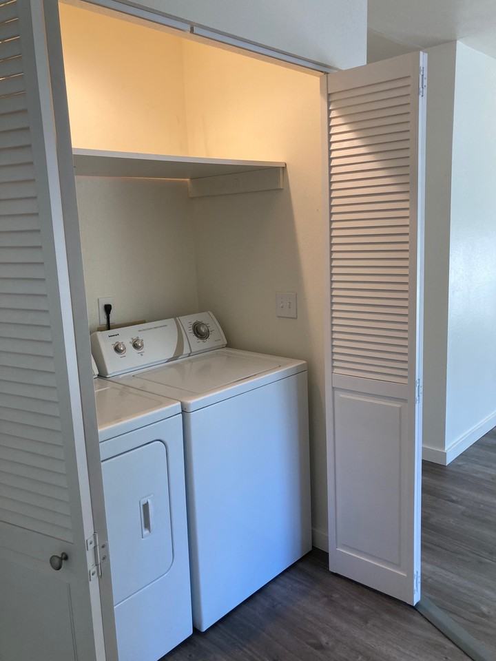 303 W Highland Ave #A - Photo 7 of 7