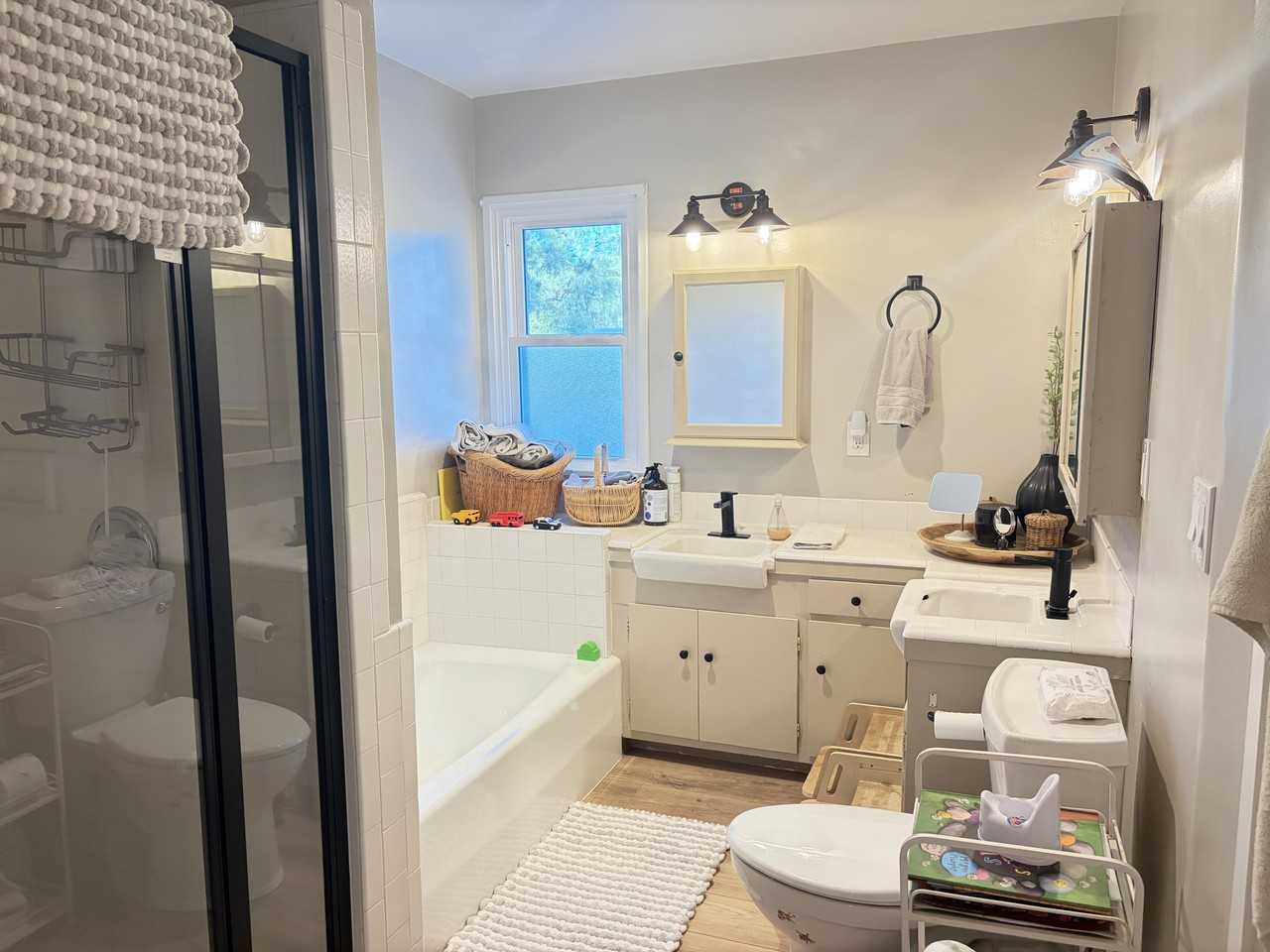 3427 N Twin Oaks Valley Rd #NA - Photo 6 of 20