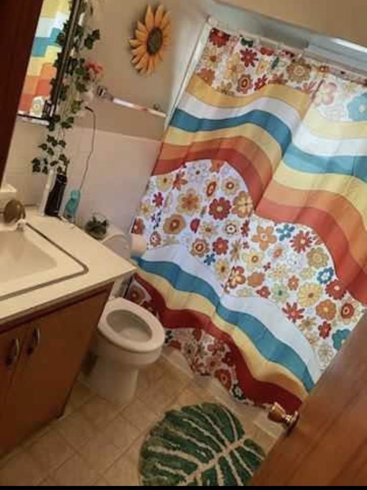 6102 Orchard Ave - Photo 6 of 8