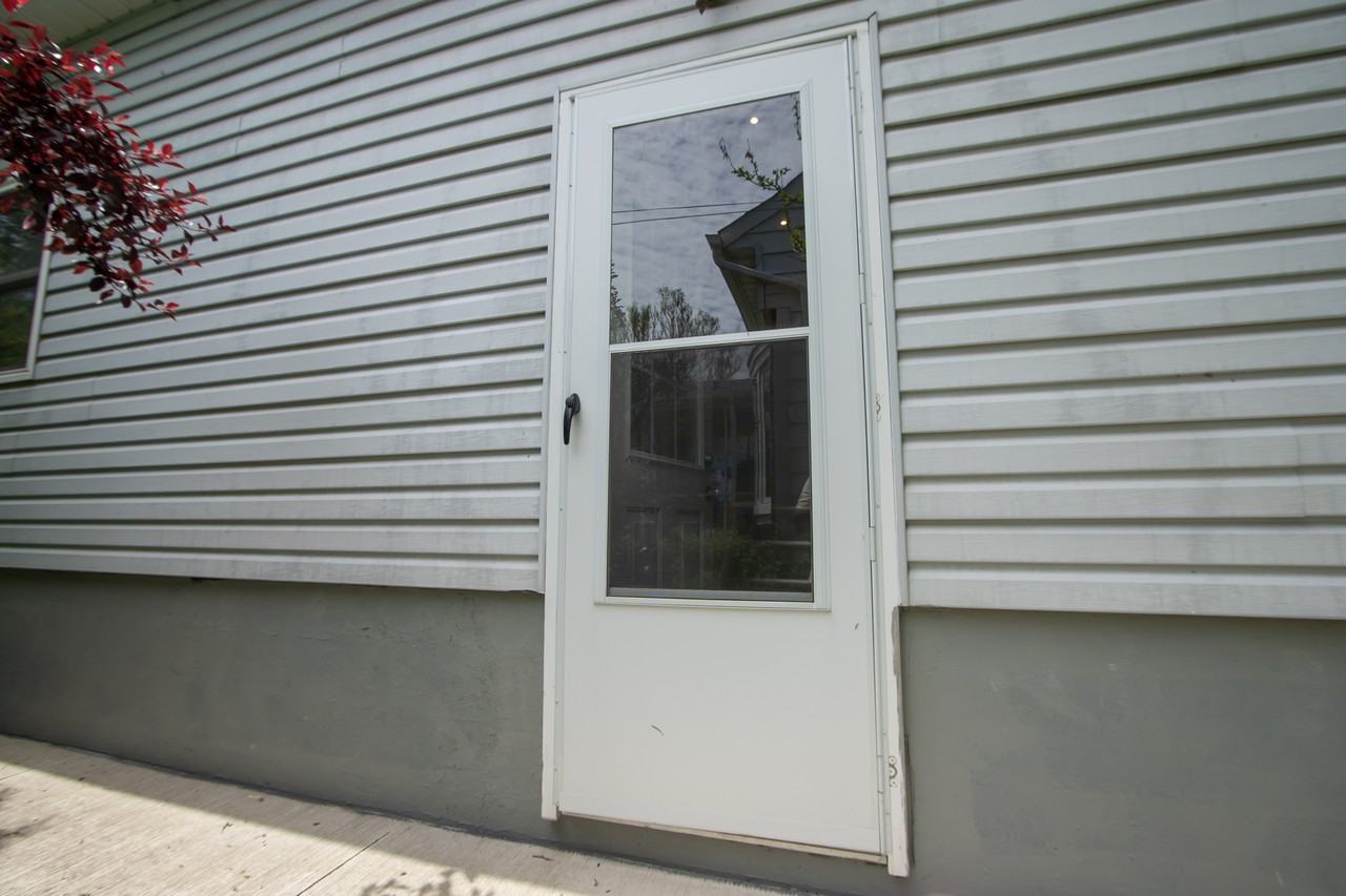 104 Dominion Rd - Photo 3 of 14