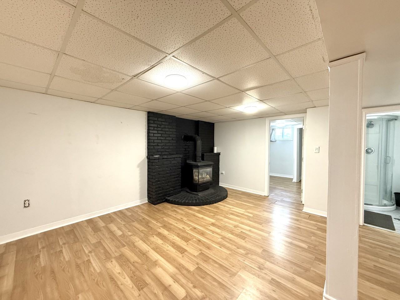 52 Bogart St - Photo 2 of 12
