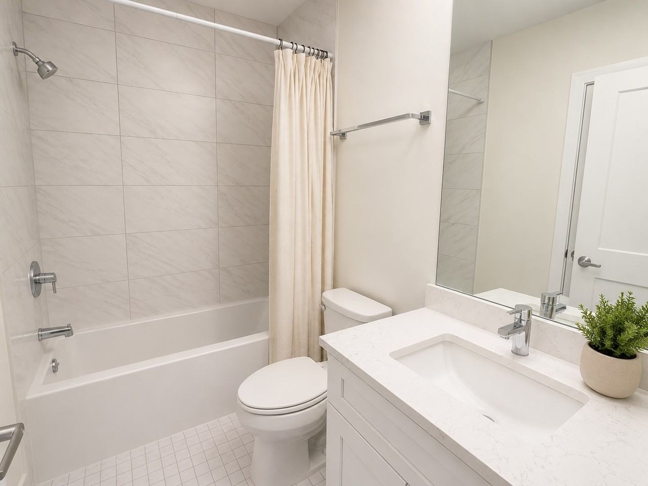 3203 N Ridgeway Ave #3C - Photo 5 of 12
