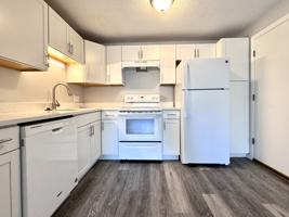 featured image of 128 North St #10