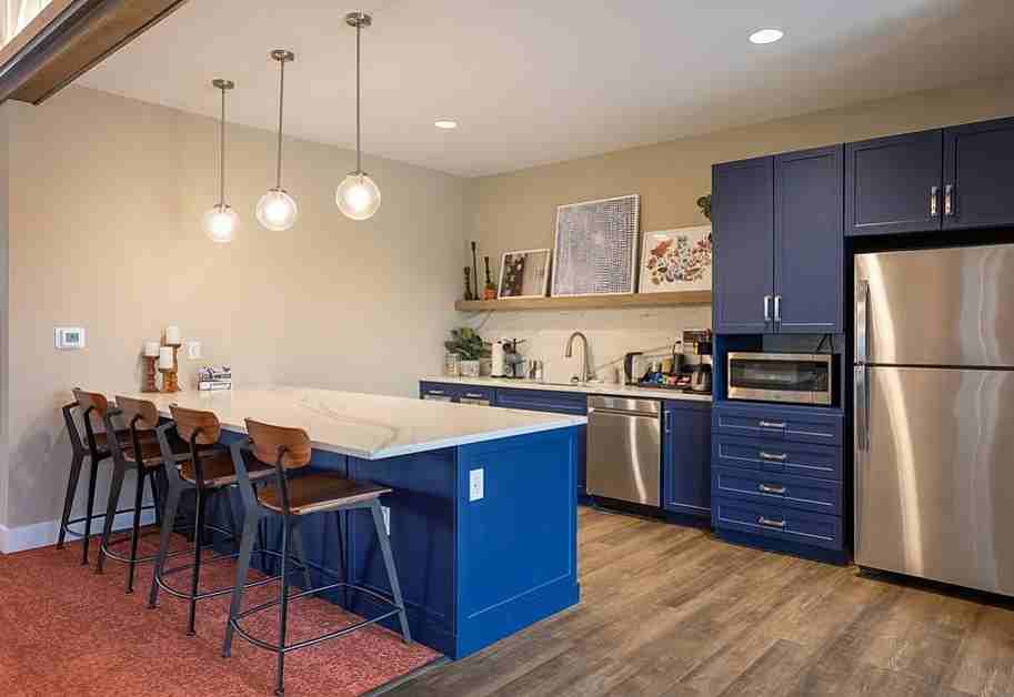 Abbey42 Apartments - Photo 4 of 27