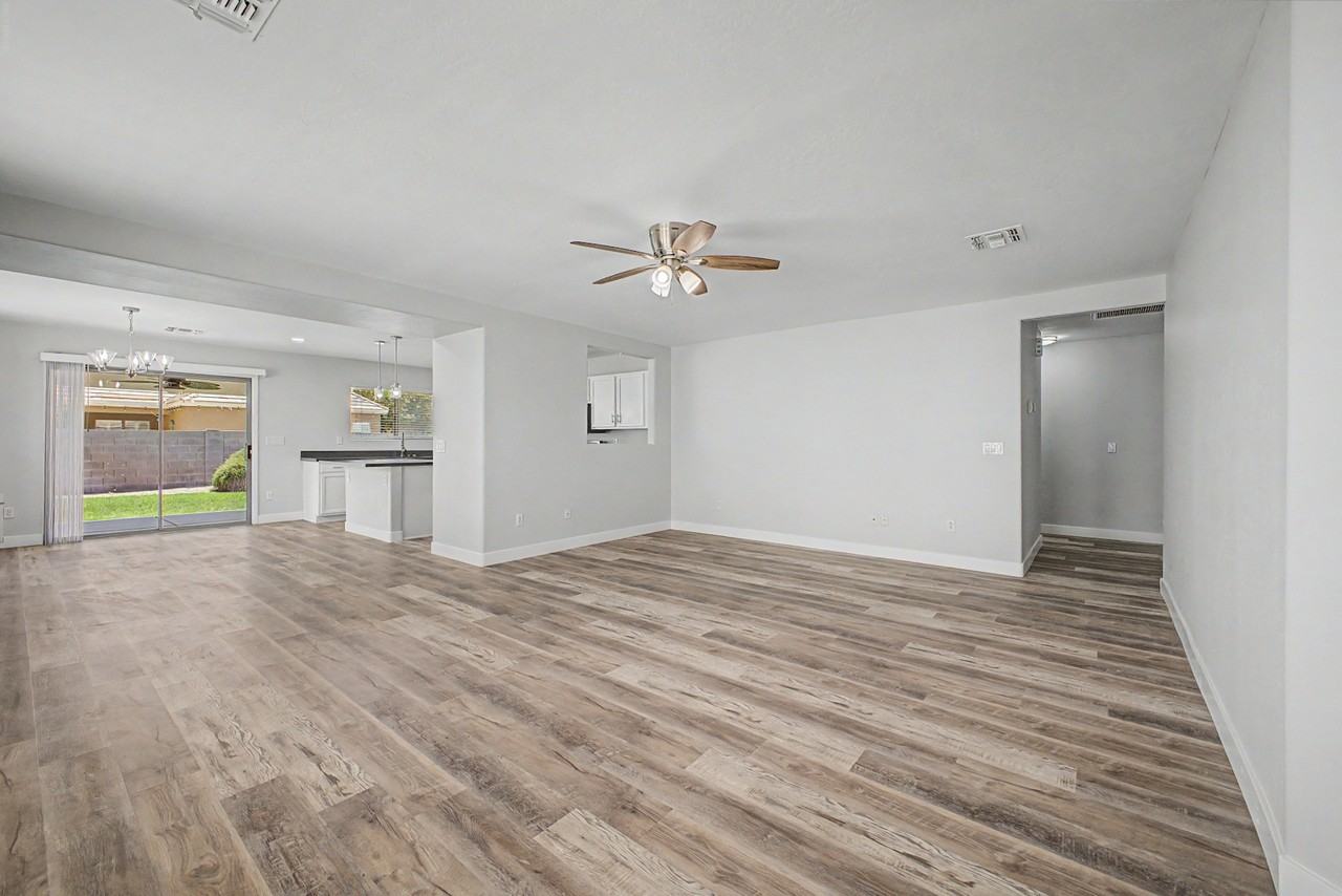 2423 E Winged Foot Dr #NA - Photo 2 of 20
