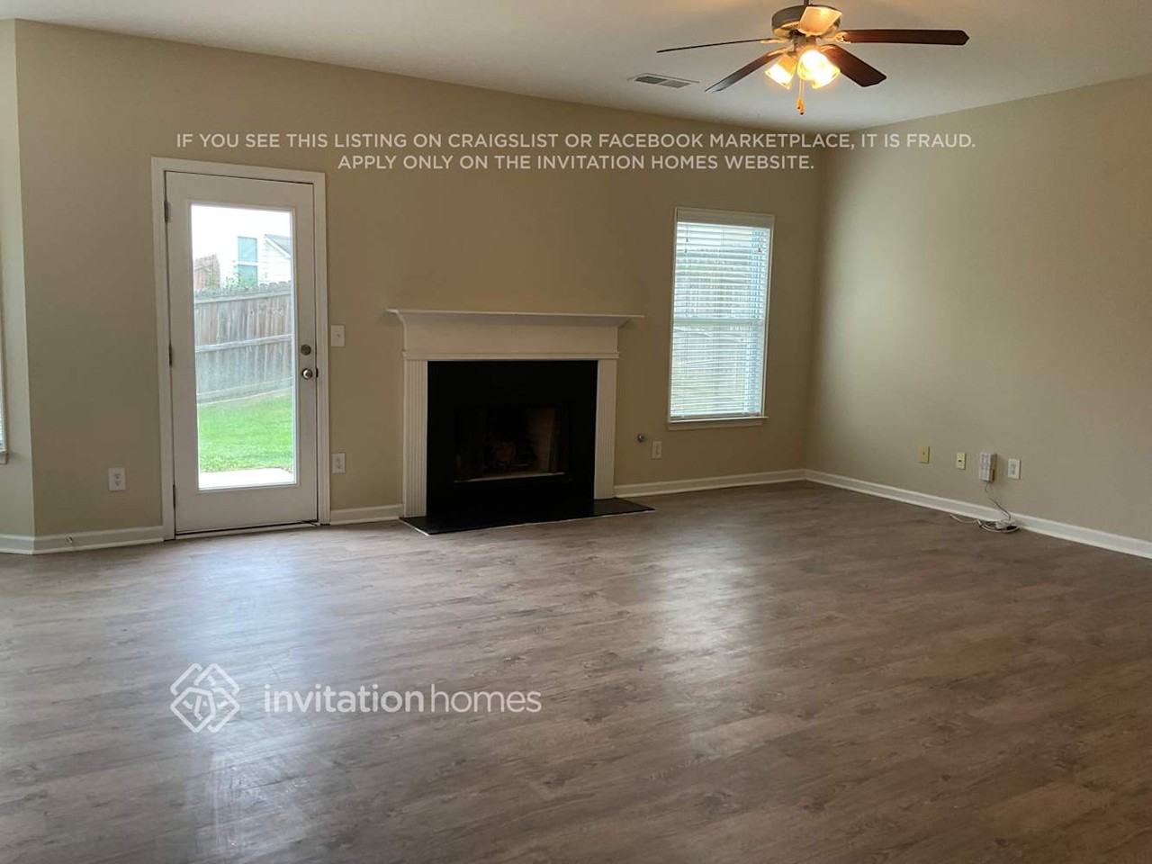 4015 Pointe Vecchio Cir - Photo 3 of 14